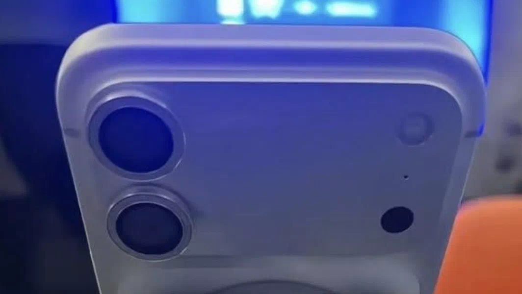 Первое фото iPhone 18: как будет выглядеть новый смартфон Apple